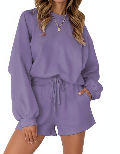 Cozy Two-Piece Pajama Set for Women - Long Sleeve Sweatshirt and Shorts Lounge Outfit for Fall